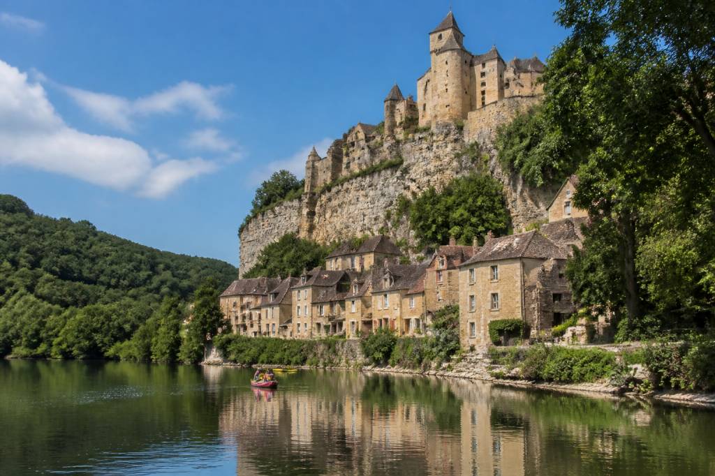 Best time to visit the Dordogne Valley: castles, riverside villages and food markets in southwest France Best time to visit the Dordogne Valley: castles, riverside villages and food markets in southwest France